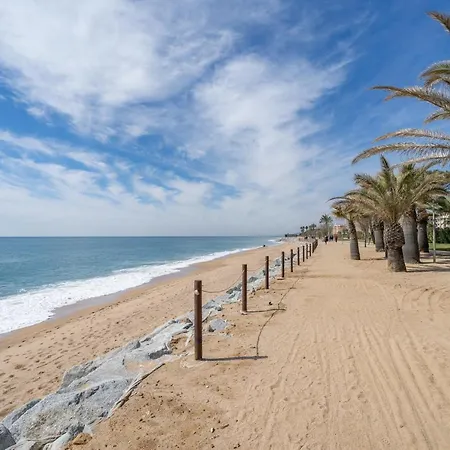 Homeholidaysrentals Taurus Pineda de Mar
